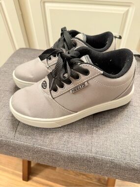 Kids Heelys pro 20 sneakers